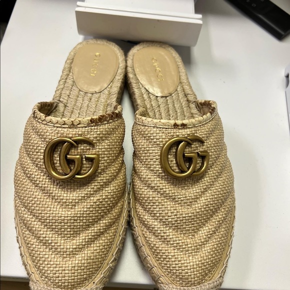 Authentic Gucci espadrille - Picture 8 of 10